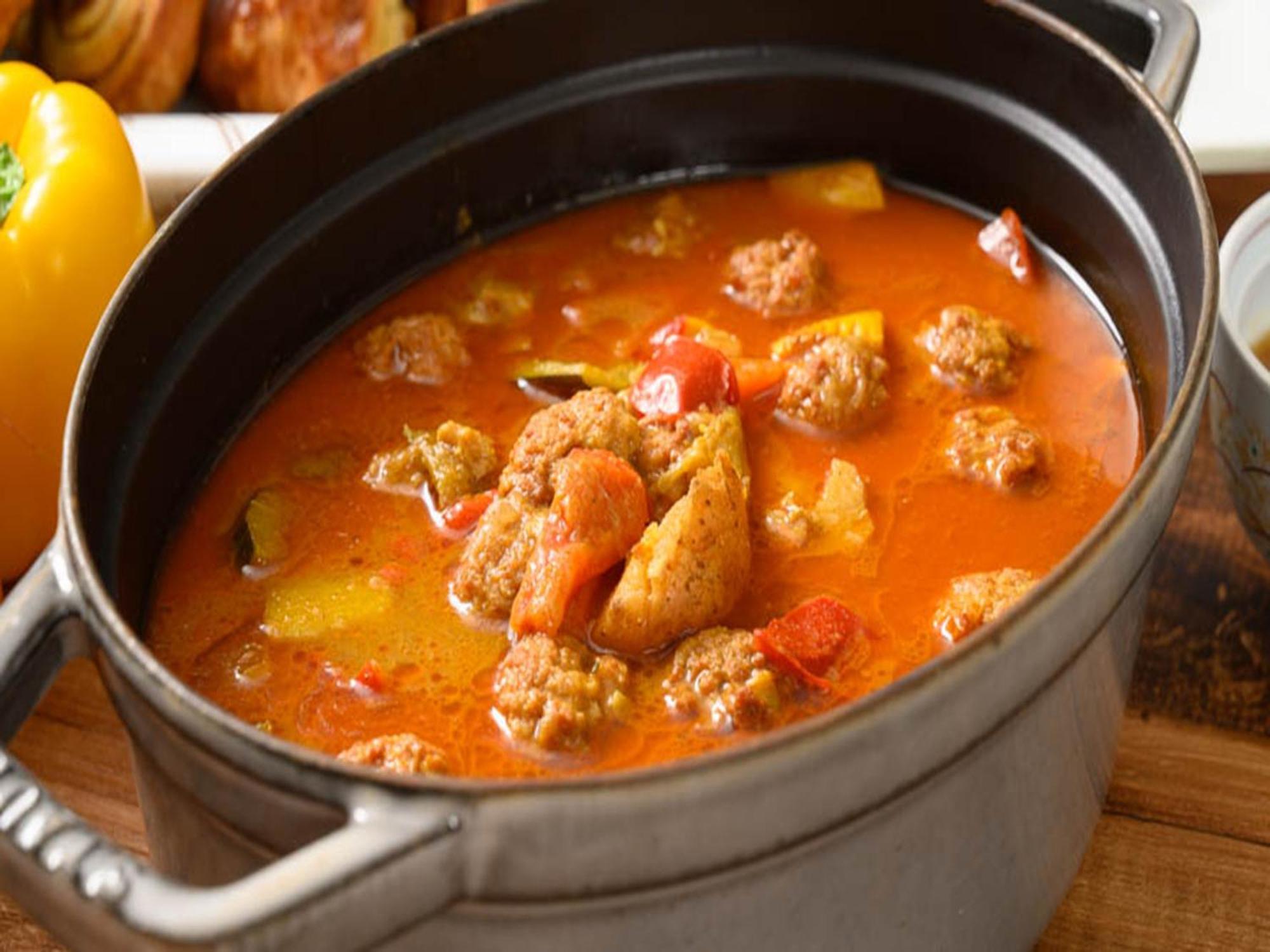 Shin Furano Prince Hotel Buitenkant foto A pot of chili