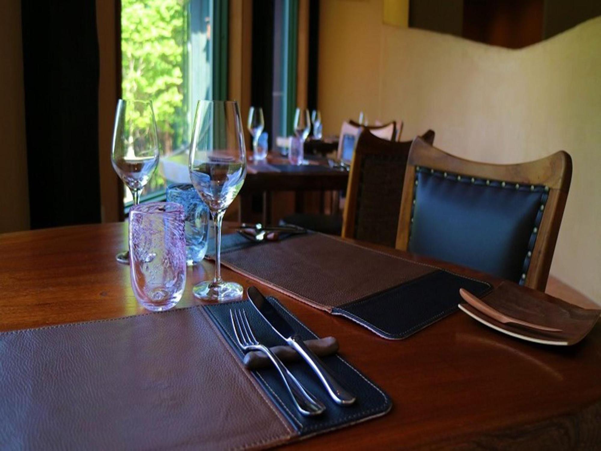 Shin Furano Prince Hotel Buitenkant foto The interior of the restaurant