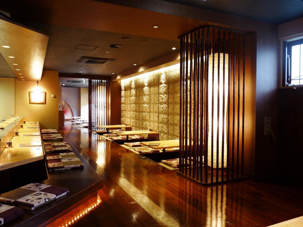 Shin Furano Prince Hotel Buitenkant foto Interior of a restaurant in Tokyo