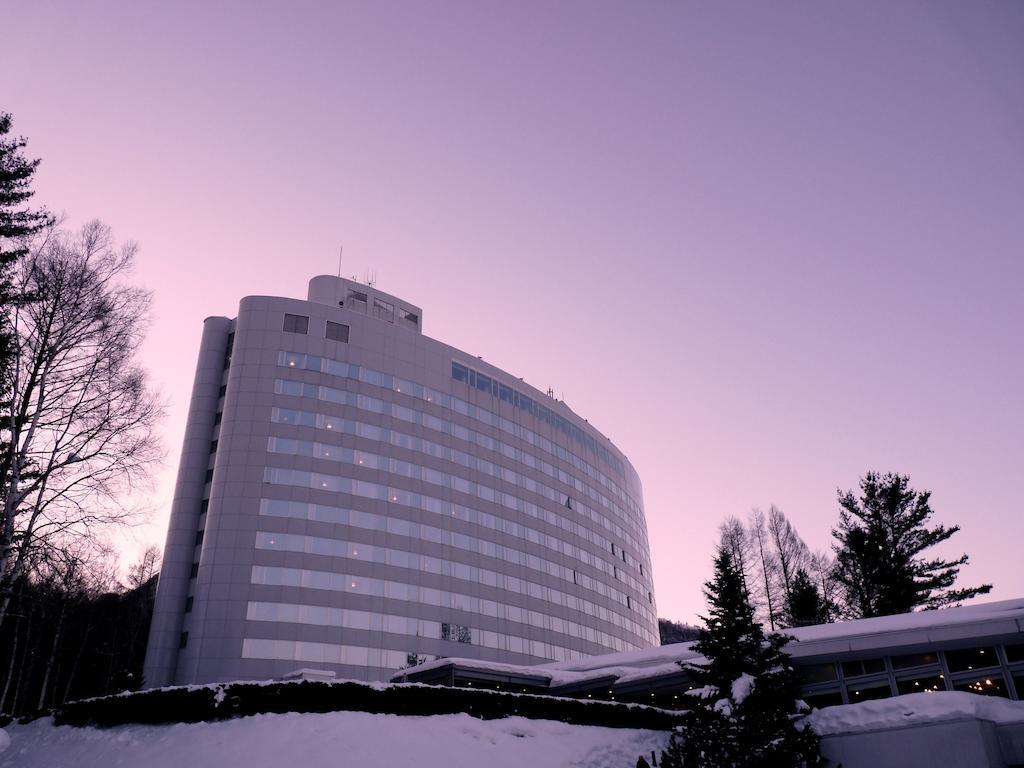 Shin Furano Prince Hotel Buitenkant foto Sapporo Medical University Hospital